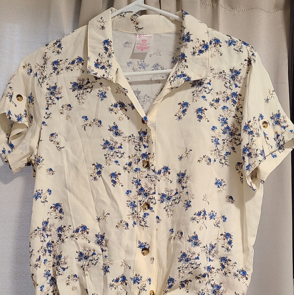 Floral top